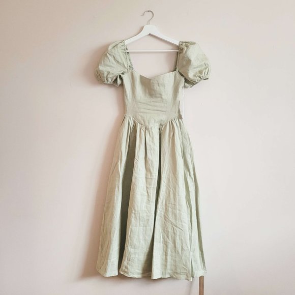 Reformation Davila Linen Dress in Dried Herbs - Picture 5 of 10